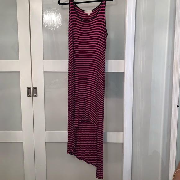 Michael Kors Dresses & Skirts - Michael Kors Pink/Black Asymmetrical Hem Dress